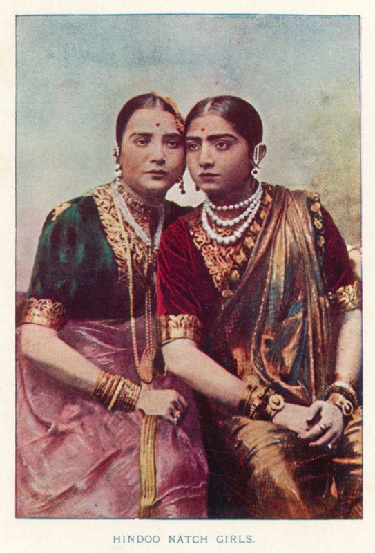 Hint Yerlileri: Hindoo Natch Girls (renkli fotoğraf) by Indian photographer