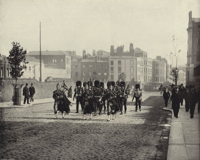 İskoç Muhafızları, Dublin (s/b fotoğraf) by Irish Photographer