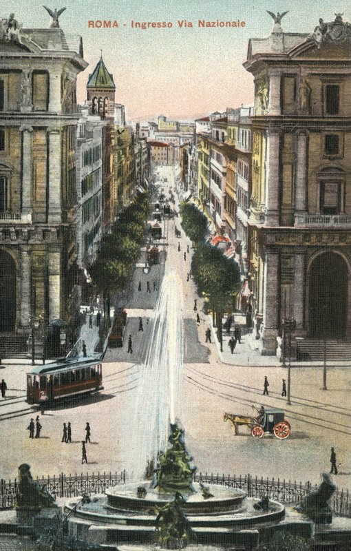 Roma, İtalya, Via Nazionale by Italian Photographer