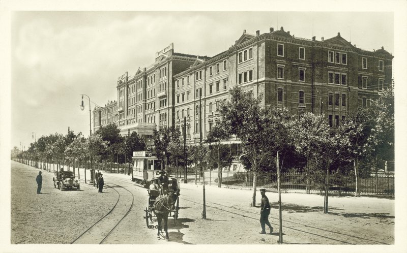 Excelsior Palace Hotel, Lido, Venedik (s/b fotoğraf) by Italian Photographer