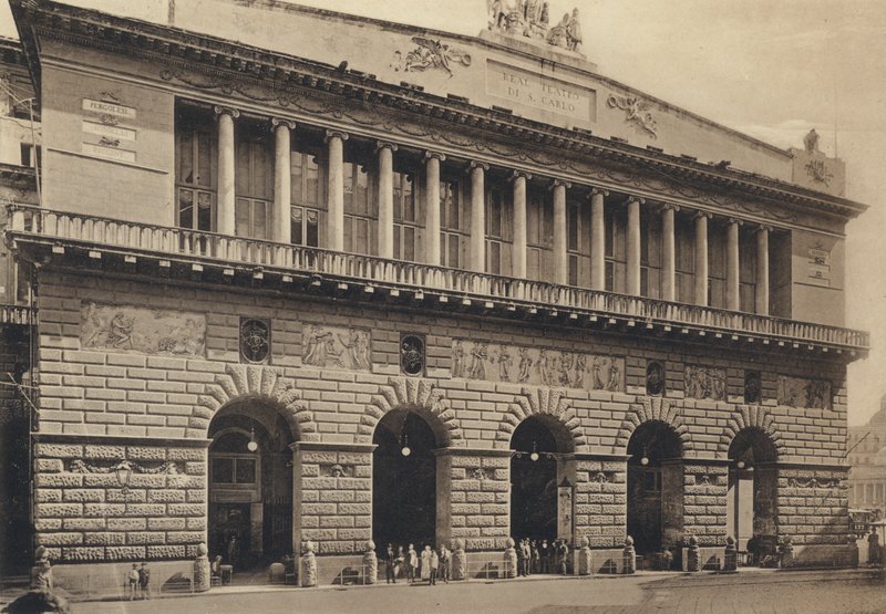 Napoli: S Carlo Tiyatro Cephesi (s / b fotoğraf) by Italian Photographer