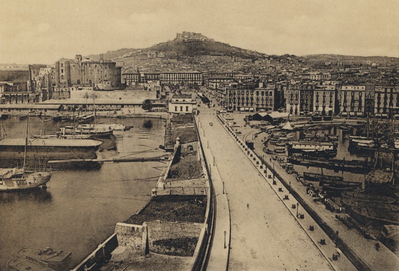Napoli: Denizden Panorama (s / b fotoğraf) by Italian Photographer
