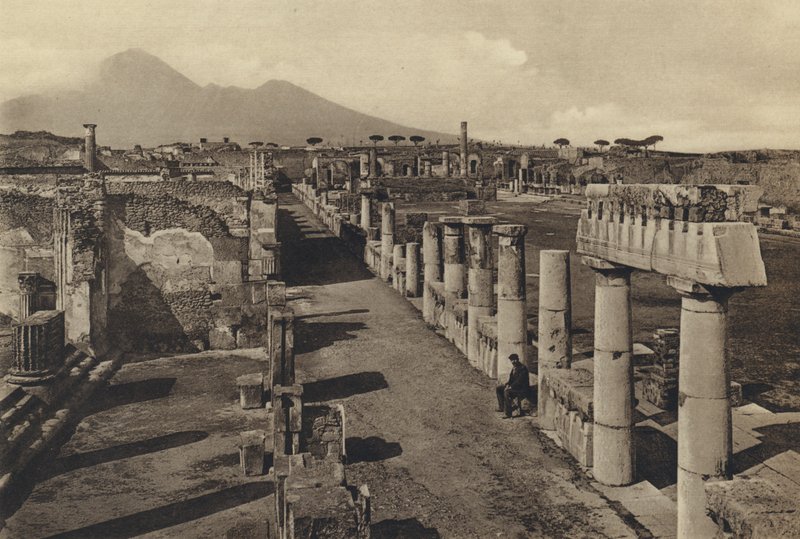 Napoli: Pompeii, Panorama ile Sivil Forum (s / b fotoğraf) by Italian Photographer