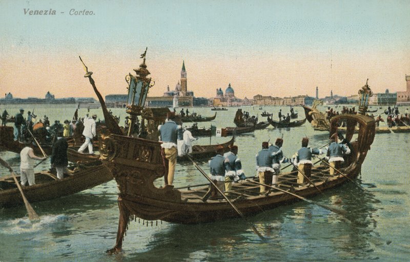 Venedik kanalında alayı (renkli fotoğraf) by Italian Photographer