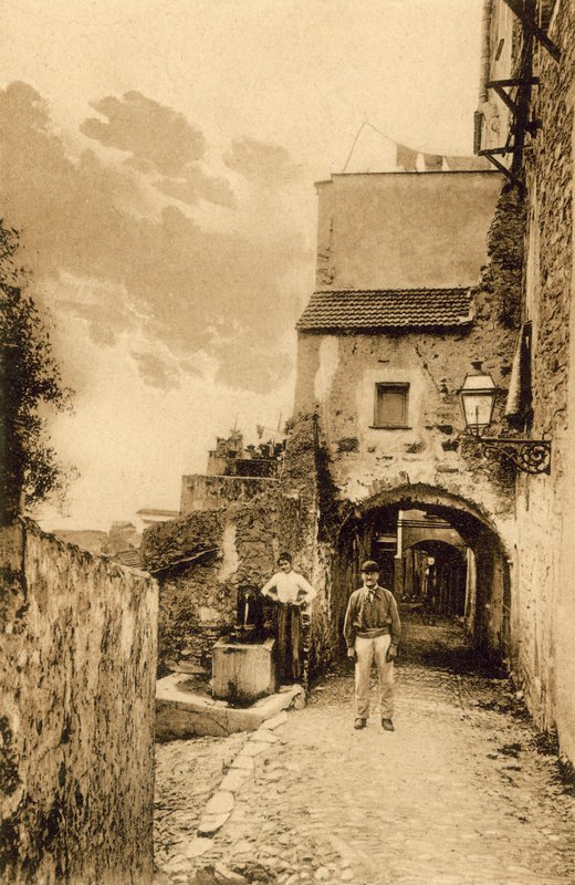 San Remo, Citta Vecchia, Porta Candellieri (s / b fotoğraf) by Italian Photographer