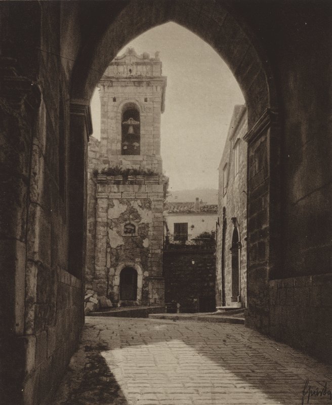 Sicilia / Sicilya: Le Madonie, Petralia (siyah-beyaz fotoğraf) by Italian Photographer