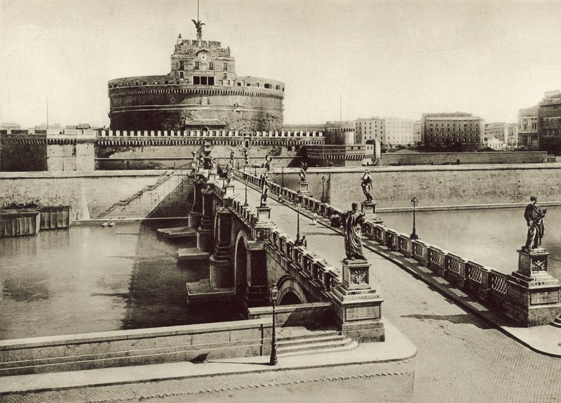St Angelo Kalesi ve Köprüsü by Italian Photographer