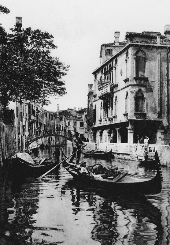 Venezia, Rio Priuli (s/b fotoğraf) by Italian Photographer