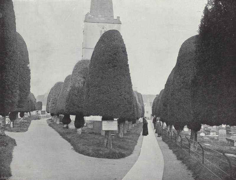 Kilisenin Kırpılması, Painswick Churchyard by J. Benjamin Stone