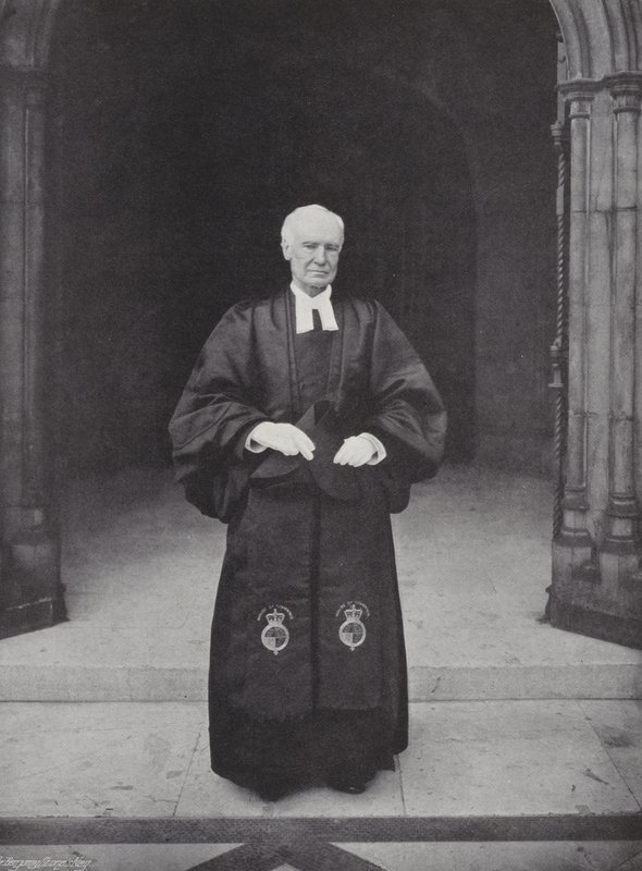 Avam Kamarası Papazı, Başdiyakoz Wilberforce (s/b fotoğraf) by J. Benjamin Stone