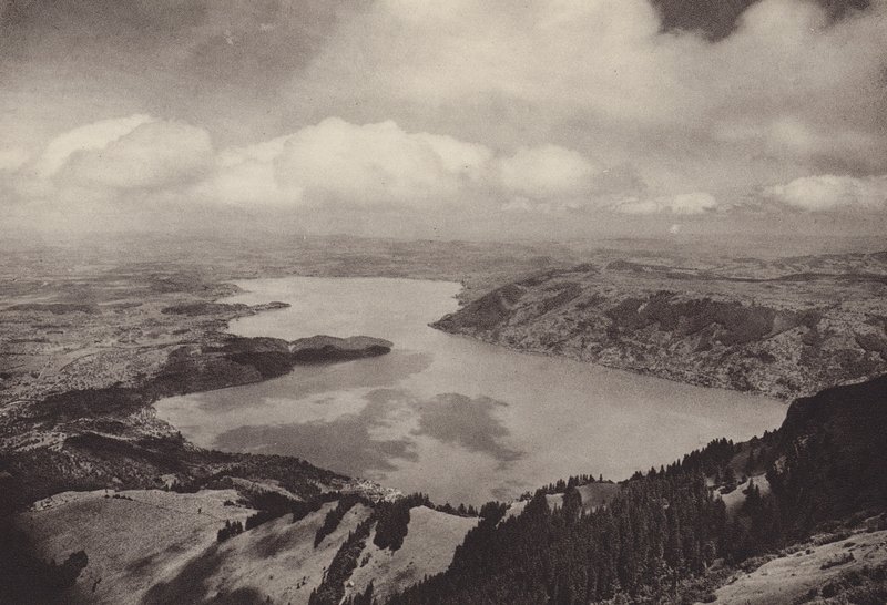 Rigi Kulm, Zug Gölü manzarası (s/b fotoğraf) by Jean Gaberell