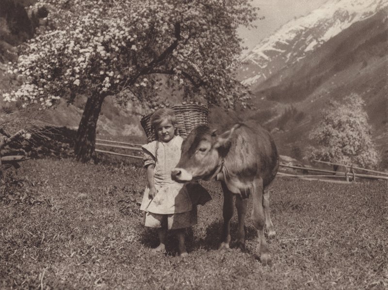 İsviçre: Genç Nesil (s/b fotoğraf) by Jean Gaberell