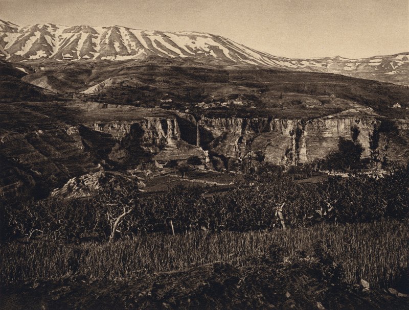 Lübnan, Manzara (s/b fotoğraf) by Karl Grober