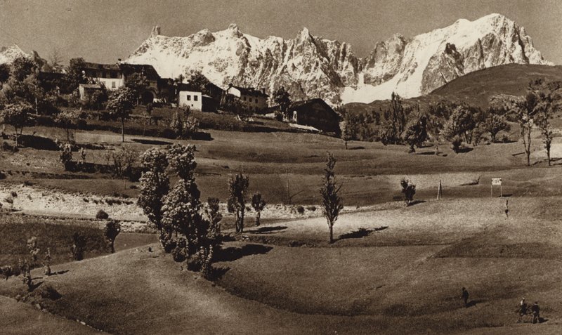 İtalya: Pre St Didier yakınlarındaki Catena del M Bianco (s / b fotoğraf) by Kurt Hielscher