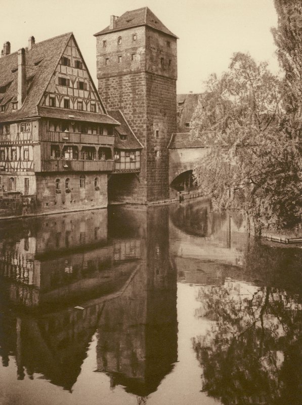 Nürnberg, Der Henkersteg; Nürnberg, "Henkersteg" (s/b fotoğraf) by Kurt Hielscher