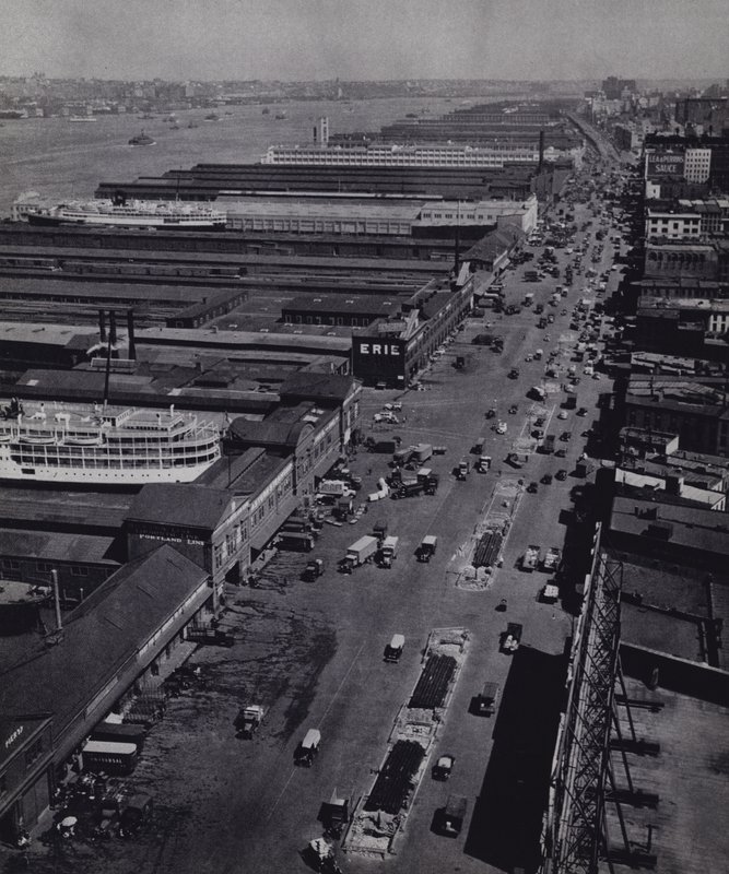 Manhattan: Batı yakası motorlu karayolu (s/b fotoğraf) by Mario Bucovich