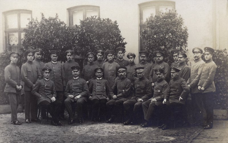 Alman ordusu subayları grubu (s/b fotoğraf) by Photographer German