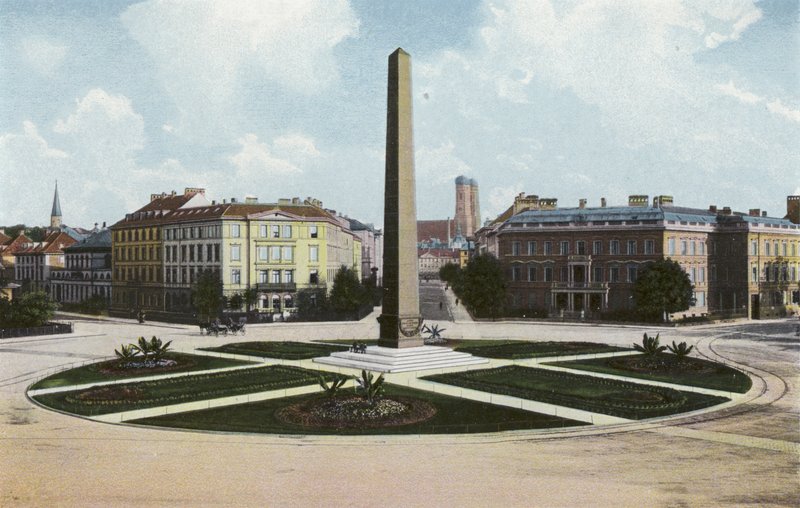 Münih/Münih: Karolinenplatz (fotoğraf) by Photographer German