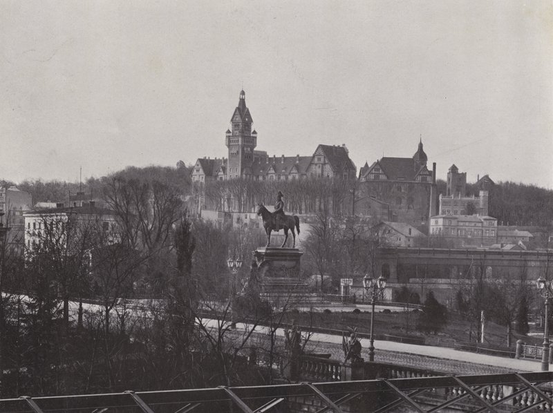 Potsdam, Savaş Okulu ve Kaiser Wilhelm Des Grossen Anıtı (s/b fotoğraf) by Photographer German