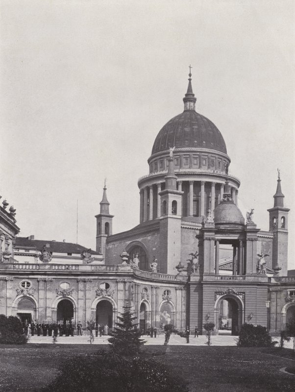 Potsdam, Stadtschloss, Fortunaportal ve St Nikolaikirche (s/b fotoğraf) by Photographer German