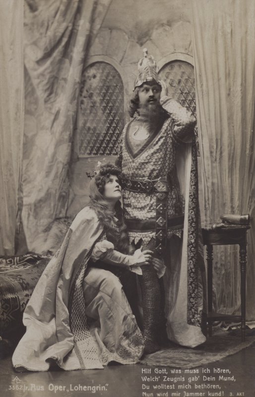 Richard Wagner'in 'Lohengrin' operasının prodüksiyonu (s/b fotoğraf) by Photographer German