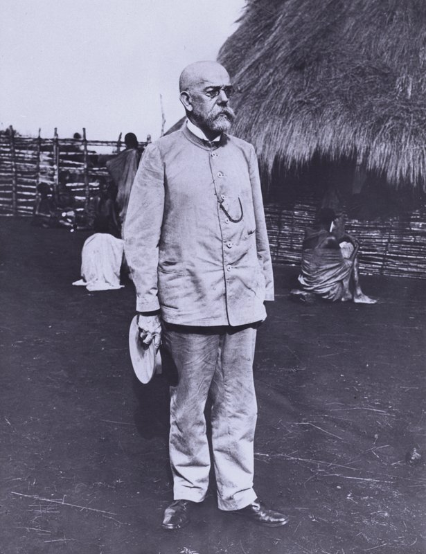 Robert Koch, Alman doktor ve bakteriyolog, Afrika'da by Photographer German