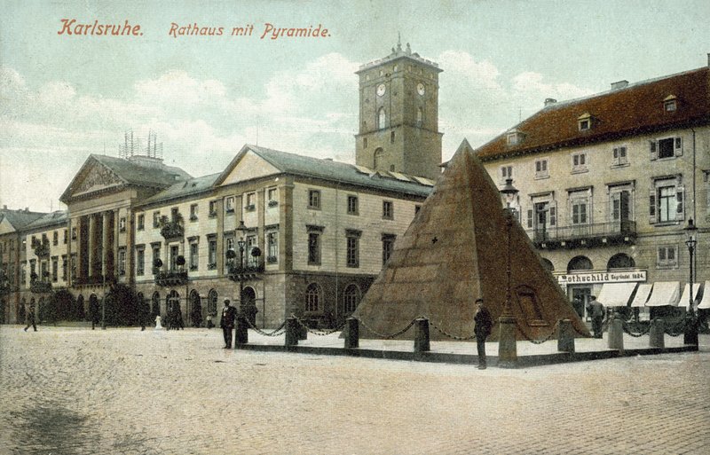 Belediye Binası ve Piramit, Karlsruhe, Almanya (renkli fotoğraf) by Photographer German