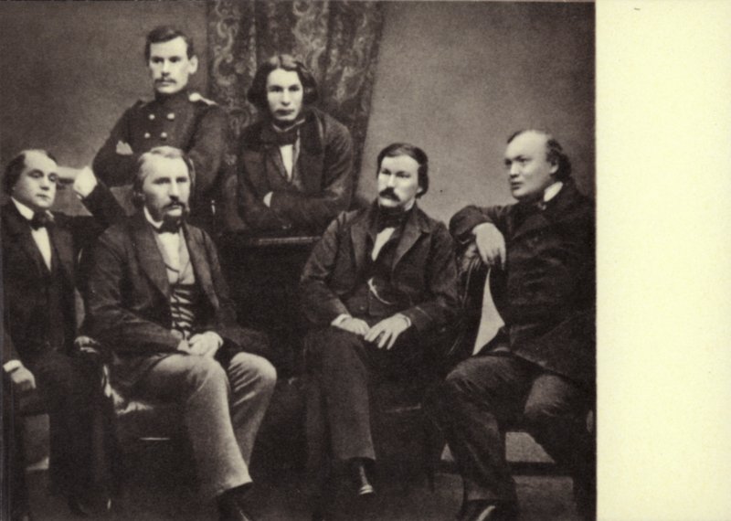 LN Tolstoi, "Sovremennik" dergisinin yazarları-katkılarıyla, Petersburg by Russian Photographer