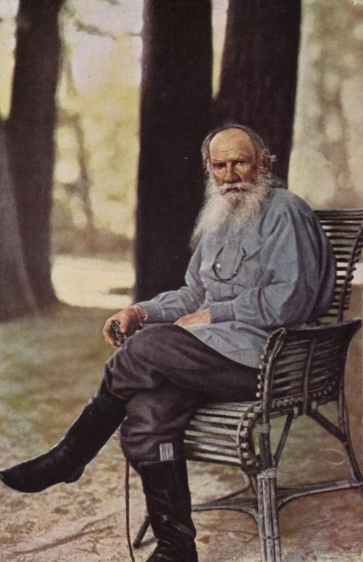 Leo Tolstoy (1828-1910), Rus romancı, kısa öykü yazarı ve oyun yazarı by Russian Photographer