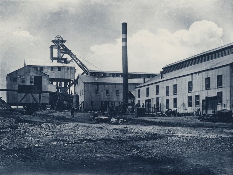 Head Gear, vb, Langlaagte Royal Gold Mining Company (s/b fotoğraf) by South African Photographer