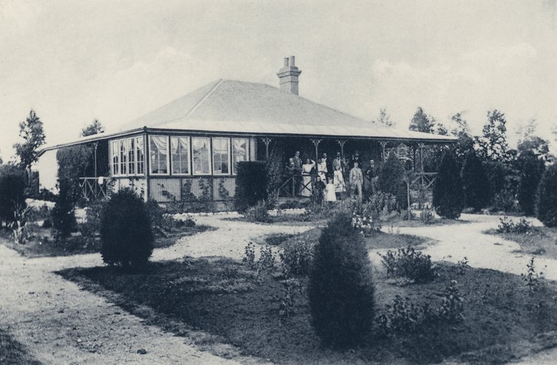 Madende Sosyal Hayat, Bir Maden Müdürünün Evi (s/b fotoğraf) by South African Photographer