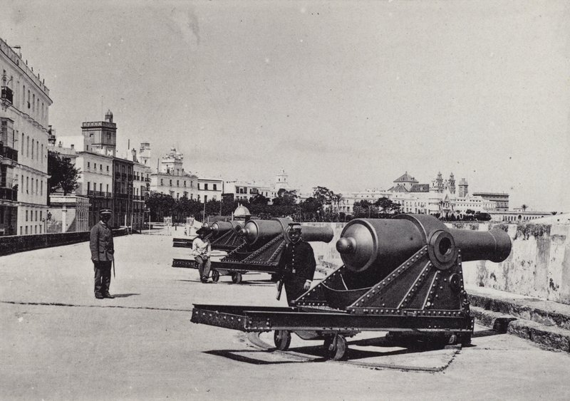 Cadiz: San Carlos Bataryası (s/b fotoğraf) by Spanish Photographer