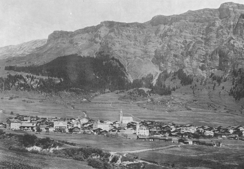 Flims et le Flimserstein (s/b fotoğraf) by Swiss Photographer