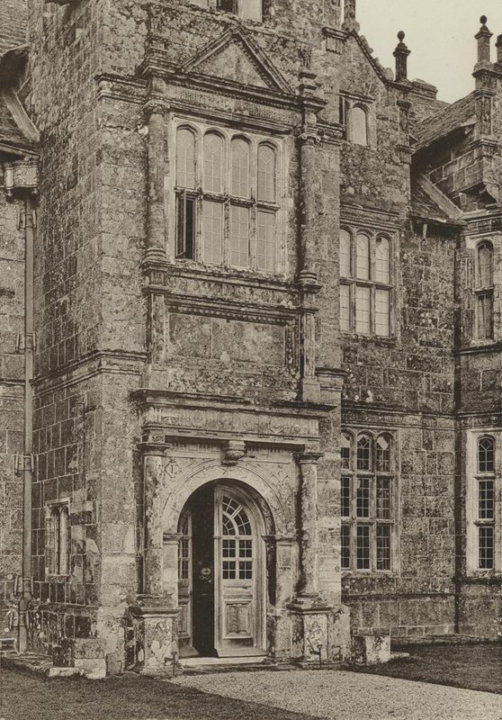 Kapı, Güney Kapı, Wakehurst Place, Sussex (s/b fotoğraf) by William Galsworthy Davie